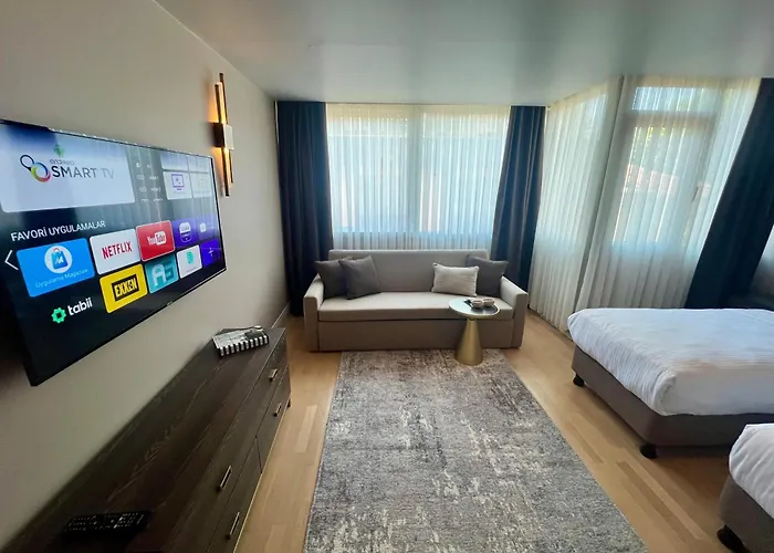 Weingart Suites Hotel